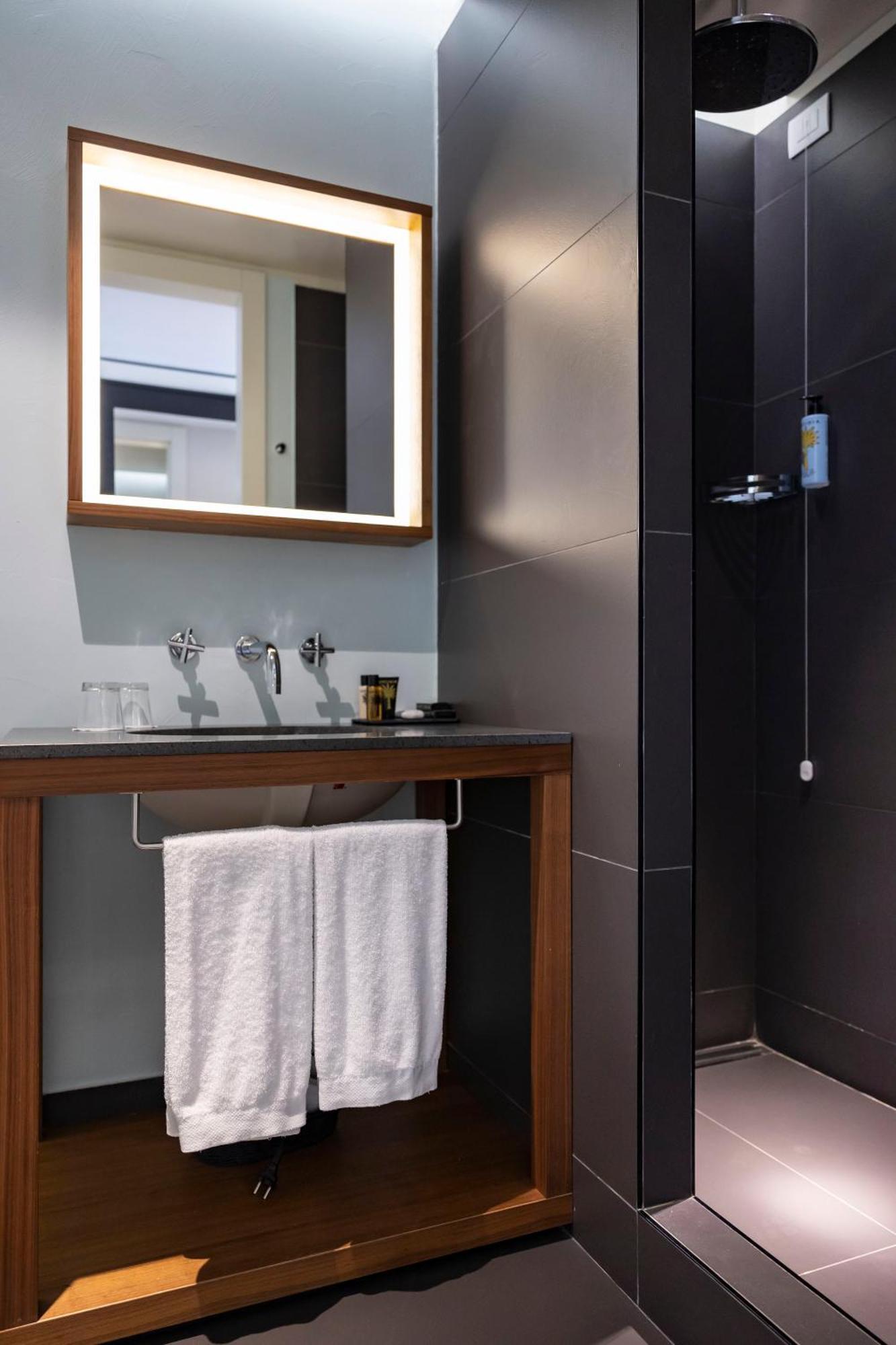 Savona 18 Suites Milano Phòng bức ảnh